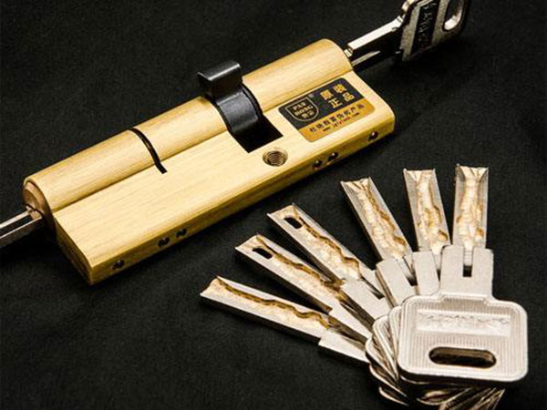 定兴24小时上门开锁公司